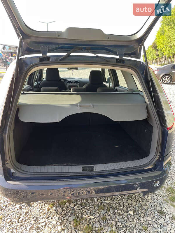 Універсал Ford Focus 2010 в Івано-Франківську