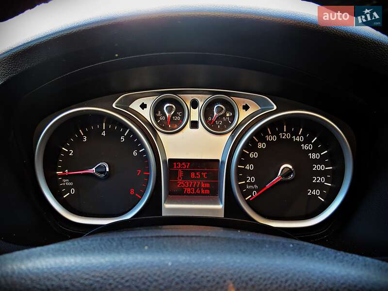Универсал Ford Focus 2010 в Черкассах фото 8 Универсал Ford Focus 2010 в Черкассах