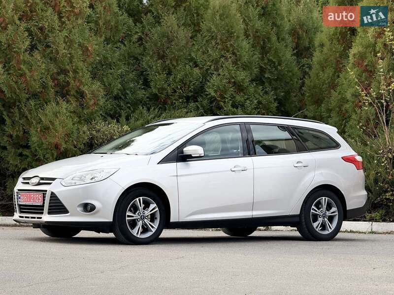 Универсал Ford Focus 2014 в Новой Ушице фото Универсал Ford Focus 2014 в Новой Ушице