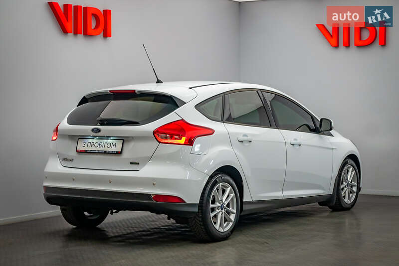 Хетчбек Ford Focus 2015 в Києві