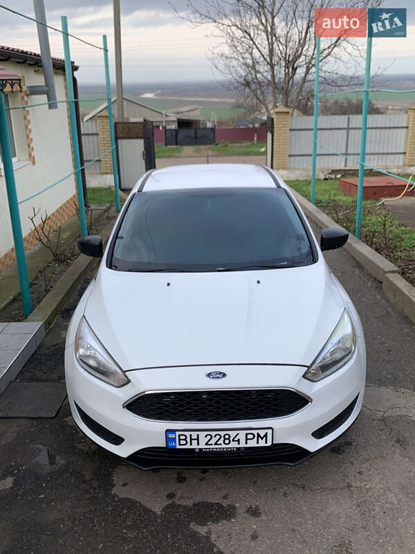 Седан Ford Focus 2015 в Вознесенську фото 2 Седан Ford Focus 2015 в Вознесенську