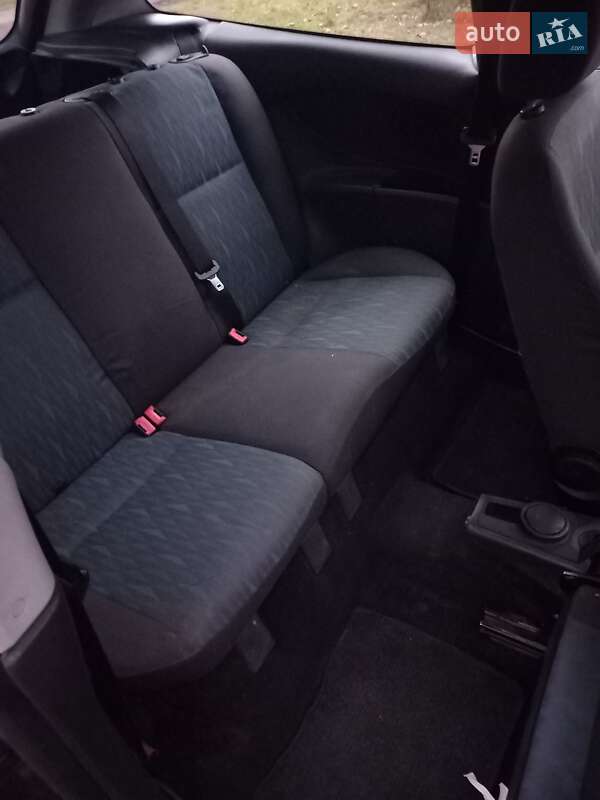 Хэтчбек Ford Focus 2003 в Горохове