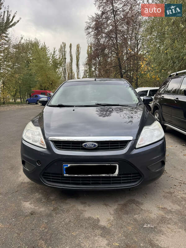 Хэтчбек Ford Focus 2011 в Киеве