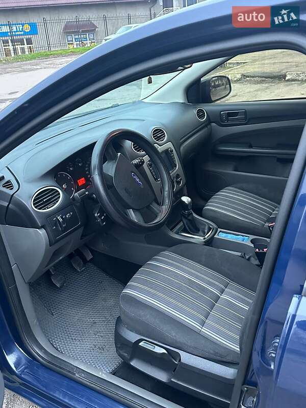 Седан Ford Focus 2011 в Могилів-Подільському