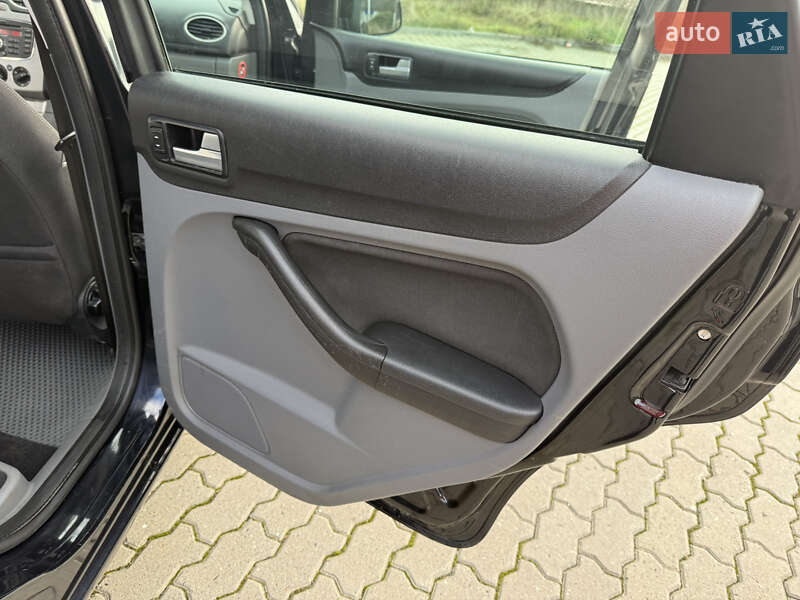 Універсал Ford Focus 2010 в Могилів-Подільському