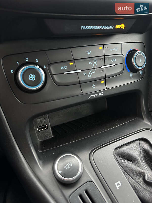 Седан Ford Focus 2015 в Белогородке