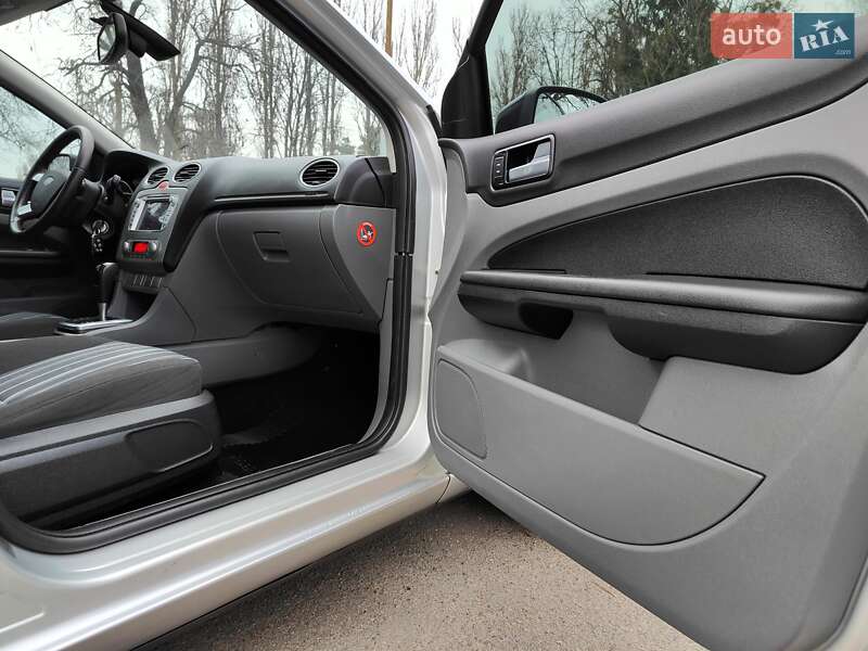 Хетчбек Ford Focus 2008 в Києві