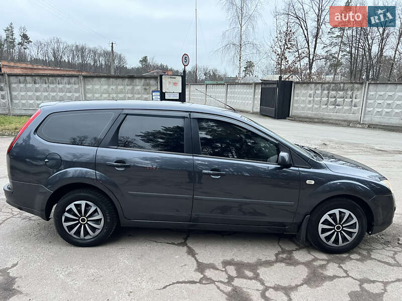 Універсал Ford Focus 2006 в Житомирі