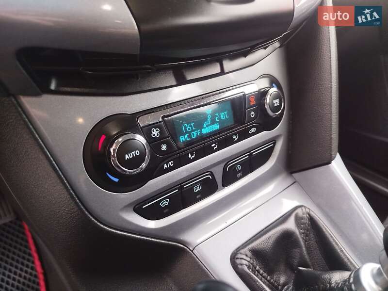 Хетчбек Ford Focus 2011 в Хмельницькому