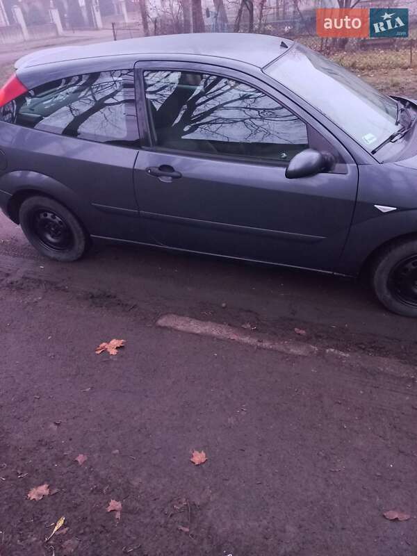 Хэтчбек Ford Focus 2003 в Горохове фото 23 Хэтчбек Ford Focus 2003 в Горохове