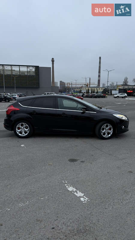 Хетчбек Ford Focus 2011 в Києві