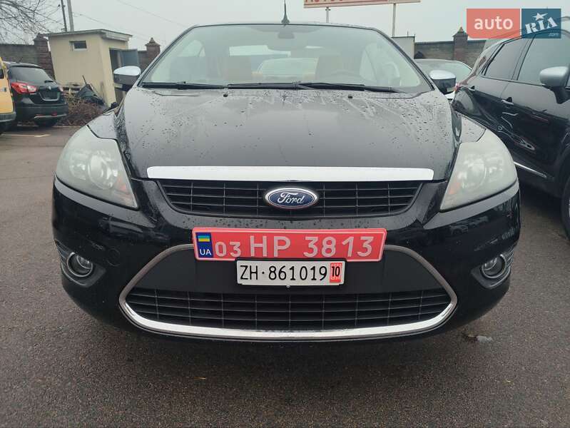 Кабриолет Ford Focus 2011 в Ровно