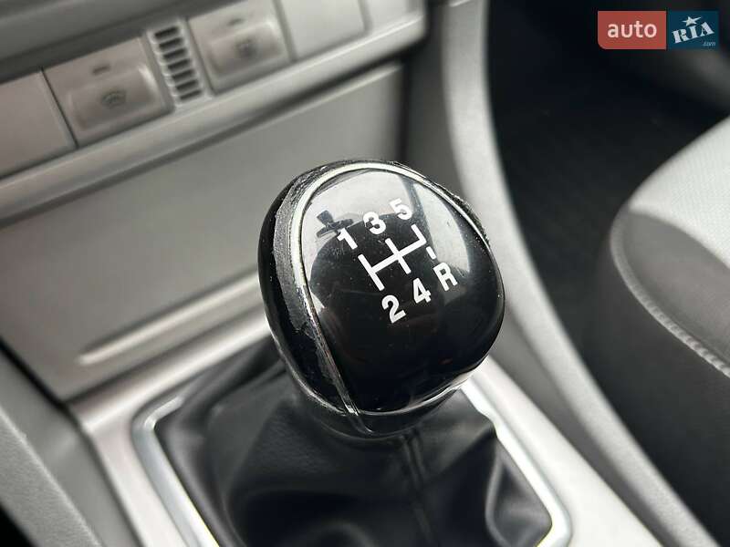Хэтчбек Ford Focus 2010 в Киеве фото 24 Хэтчбек Ford Focus 2010 в Киеве