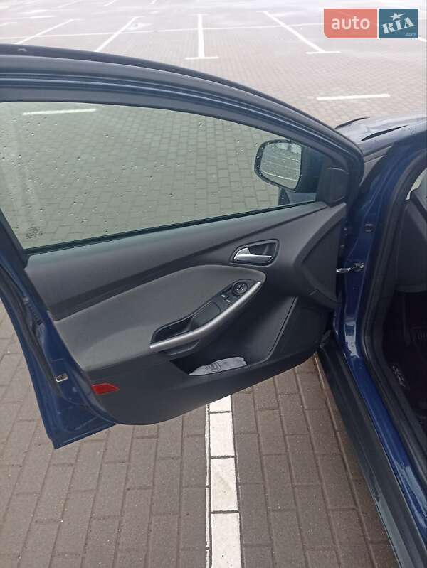 Универсал Ford Focus 2013 в Нововолынске