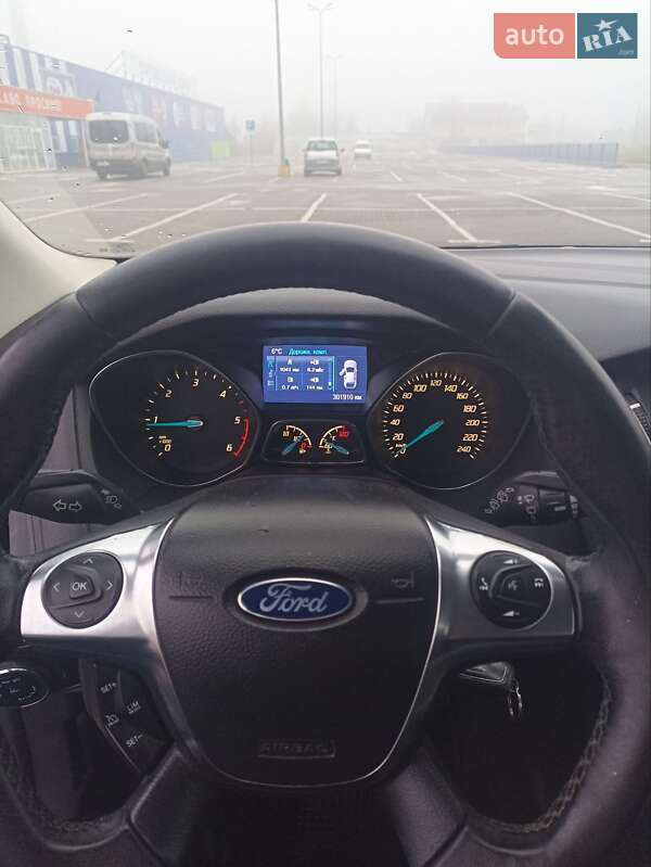 Универсал Ford Focus 2013 в Нововолынске