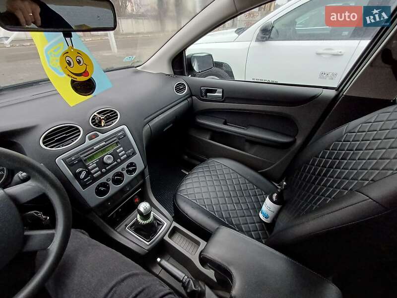 Универсал Ford Focus 2006 в Киеве фото 16 Универсал Ford Focus 2006 в Киеве