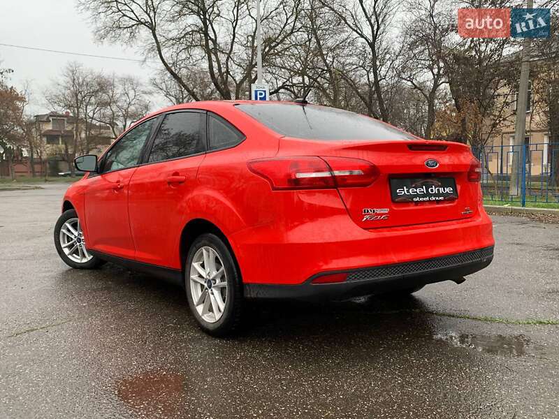Седан Ford Focus 2015 в Николаеве