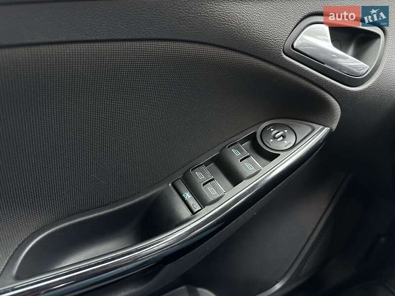 Хэтчбек Ford Focus 2012 в Львове фото 29 Хэтчбек Ford Focus 2012 в Львове