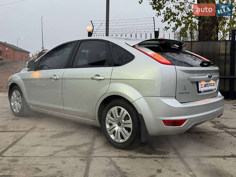 Хетчбек Ford Focus 2010 в Києві фото 7 Хетчбек Ford Focus 2010 в Києві