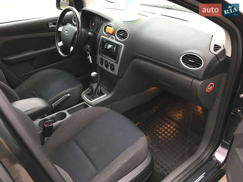Універсал Ford Focus 2006 в Житомирі