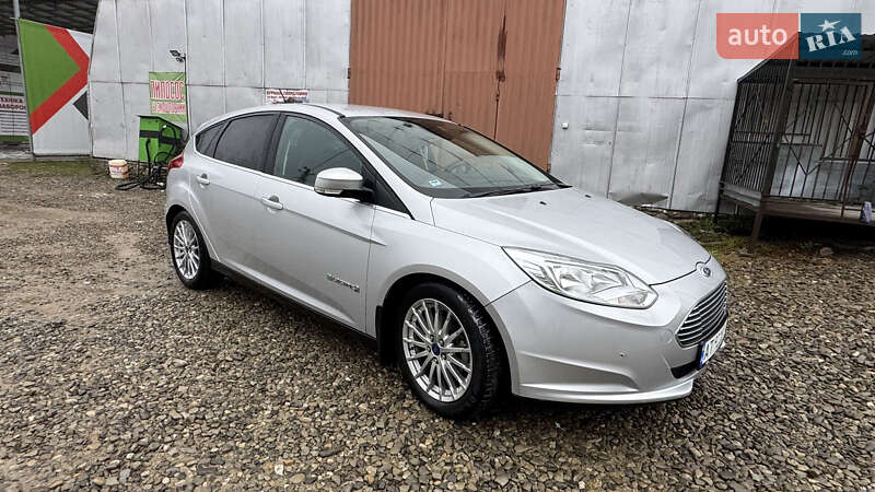 Хэтчбек Ford Focus 2018 в Косове