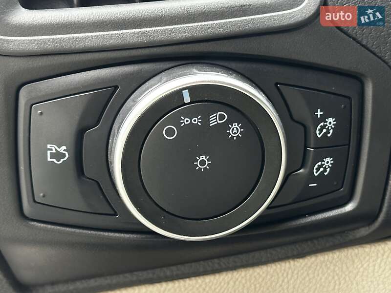 Седан Ford Focus 2016 в Львове фото 18 Седан Ford Focus 2016 в Львове