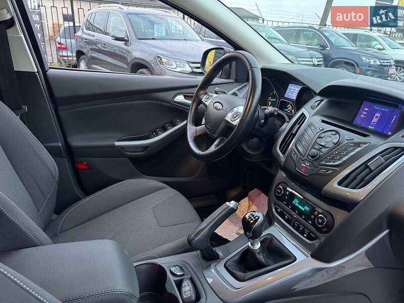 Универсал Ford Focus 2013 в Стрые фото 28 Универсал Ford Focus 2013 в Стрые