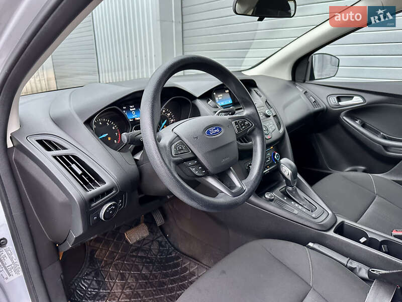 Седан Ford Focus 2017 в Києві