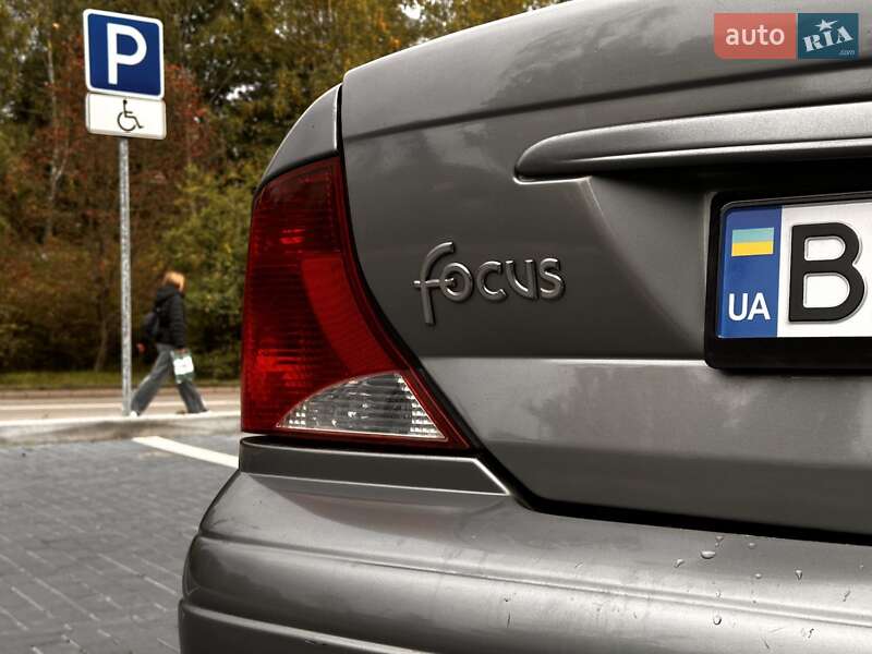 Седан Ford Focus 2003 в Луцке