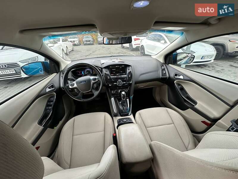 Хетчбек Ford Focus 2012 в Львові