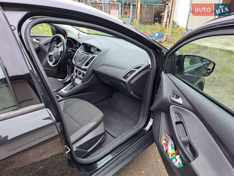 Седан Ford Focus 2013 в Ивано-Франковске