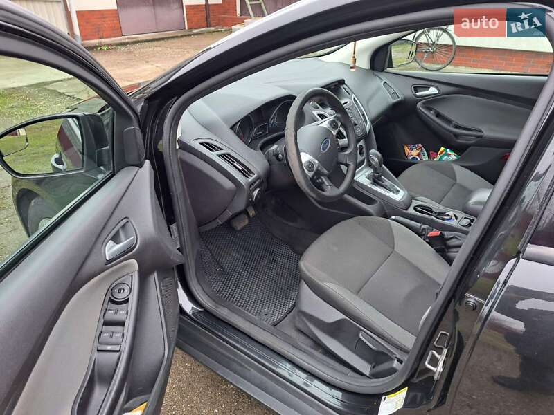 Седан Ford Focus 2013 в Ивано-Франковске