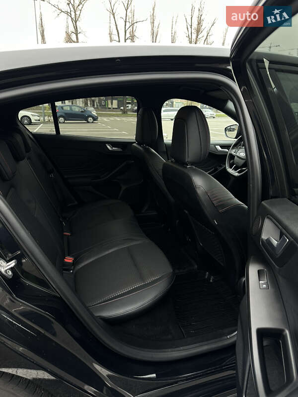 Хэтчбек Ford Focus 2020 в Киеве