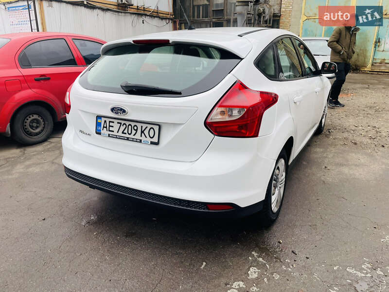 Хэтчбек Ford Focus 2012 в Киеве фото 8 Хэтчбек Ford Focus 2012 в Киеве