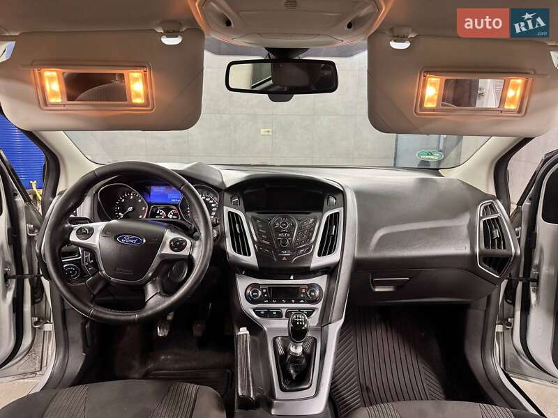 Универсал Ford Focus 2012 в Сарнах фото 18 Универсал Ford Focus 2012 в Сарнах