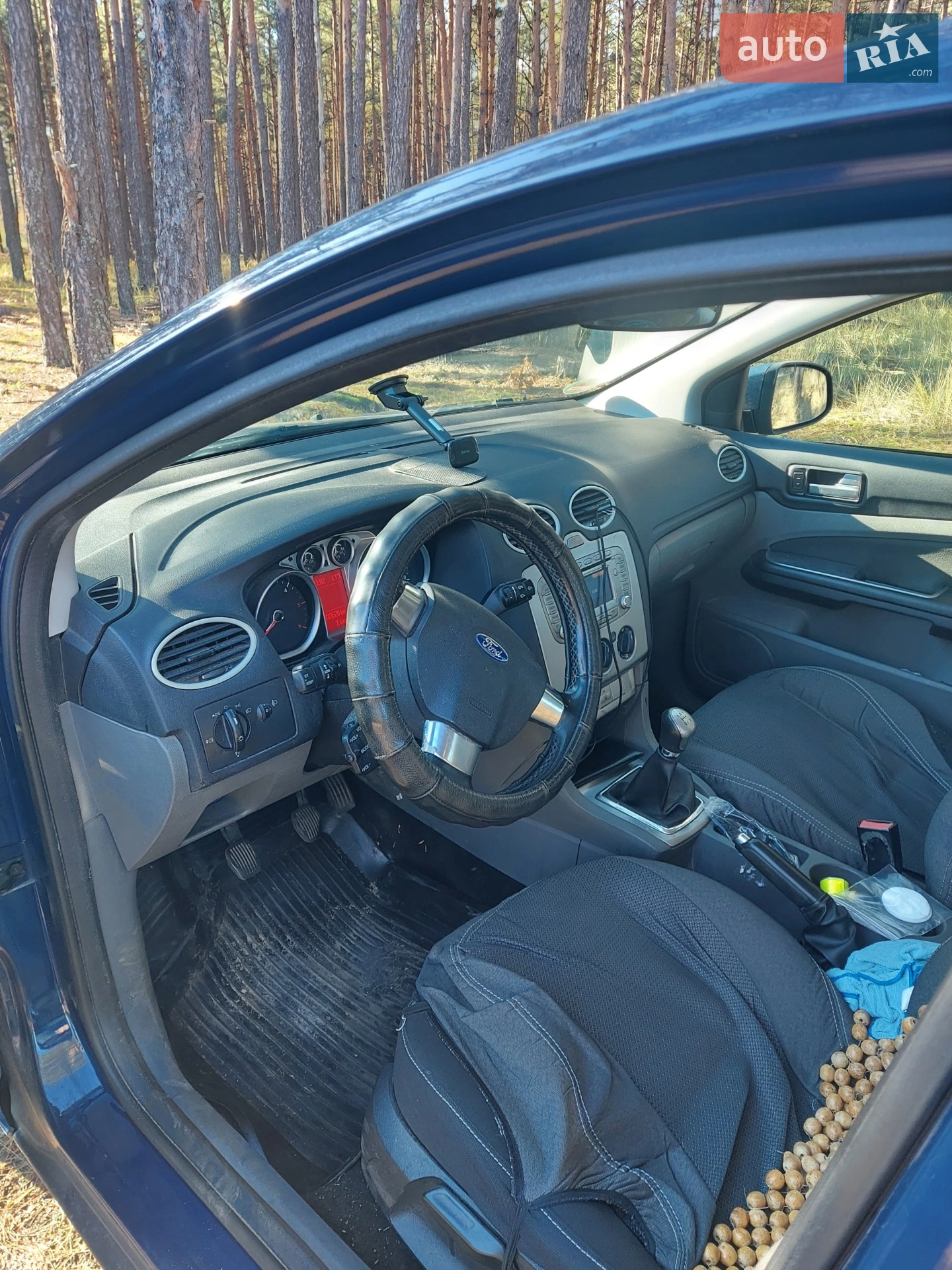 2010 Ford Focus - мініатюра 9