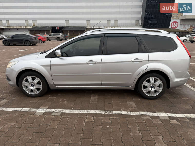 Универсал Ford Focus 2010 в Житомире фото 3 Универсал Ford Focus 2010 в Житомире