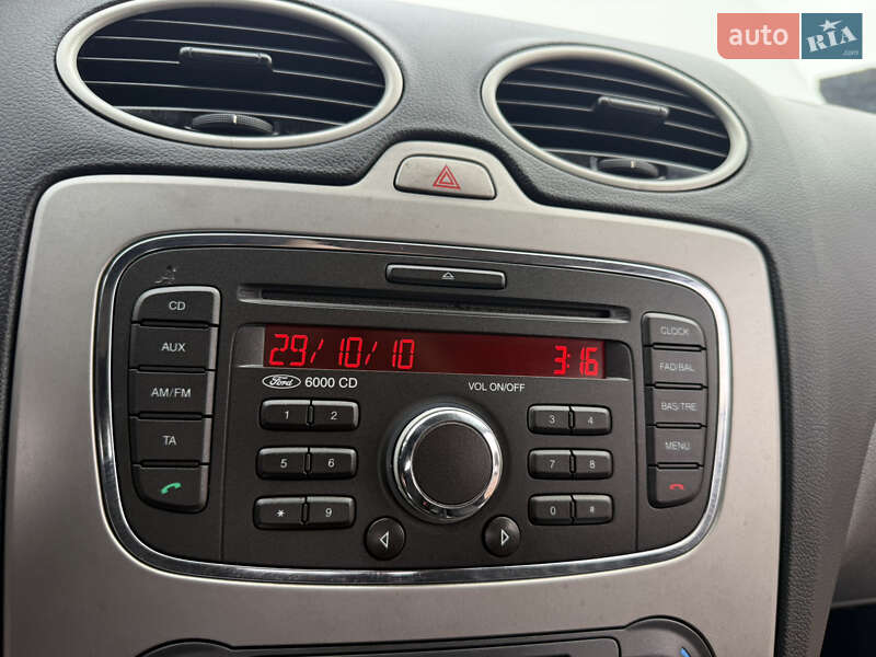 Универсал Ford Focus 2010 в Житомире фото 15 Универсал Ford Focus 2010 в Житомире