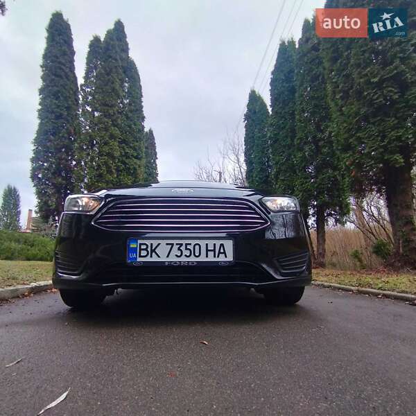 Седан Ford Focus 2014 в Ровно
