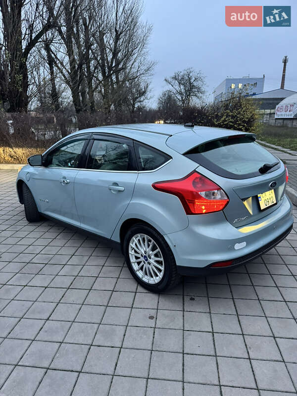 Хэтчбек Ford Focus 2013 в Черкассах фото 5 Хэтчбек Ford Focus 2013 в Черкассах