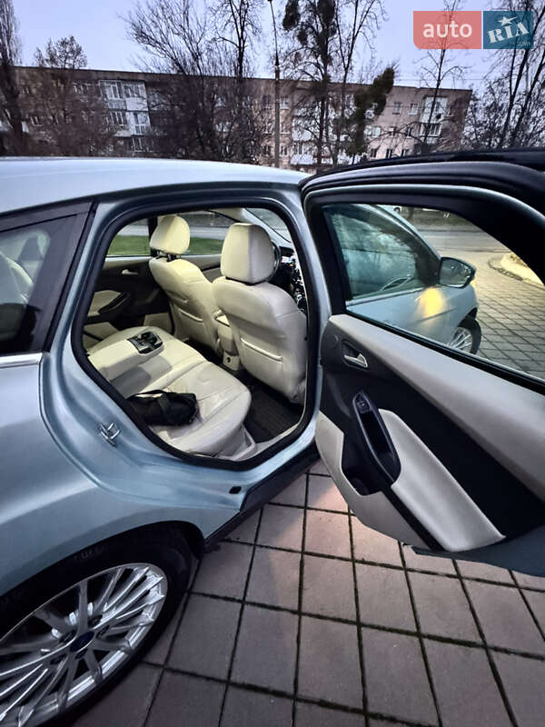 Хэтчбек Ford Focus 2013 в Черкассах фото 19 Хэтчбек Ford Focus 2013 в Черкассах
