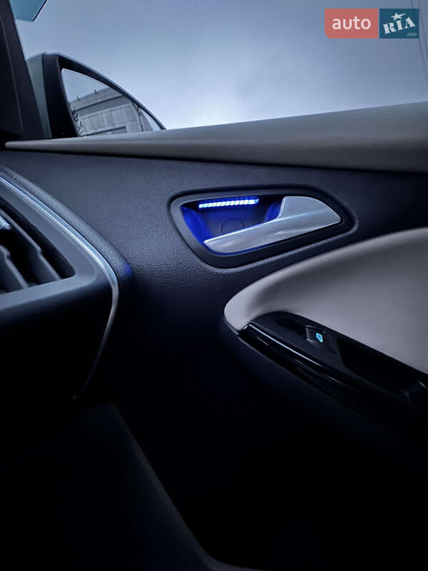 Хэтчбек Ford Focus 2013 в Черкассах фото 24 Хэтчбек Ford Focus 2013 в Черкассах