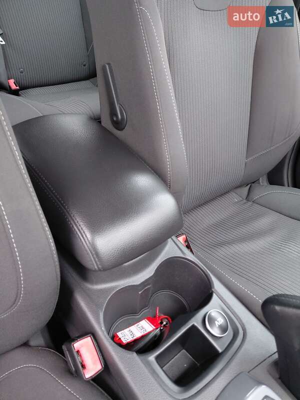 Универсал Ford Focus 2012 в Збараже