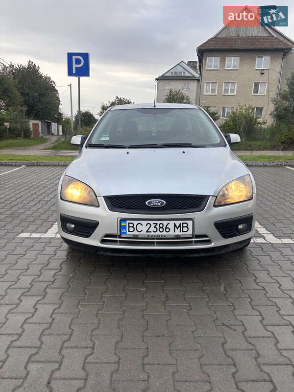 Универсал Ford Focus 2007 в Ивано-Франковске фото Универсал Ford Focus 2007 в Ивано-Франковске