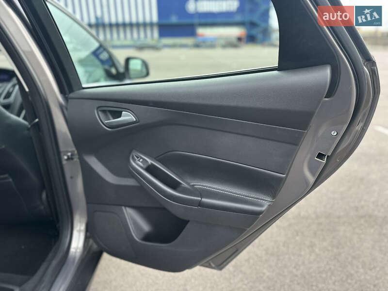 Универсал Ford Focus 2012 в Ровно