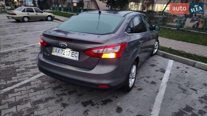Седан Ford Focus 2011 в Подольске