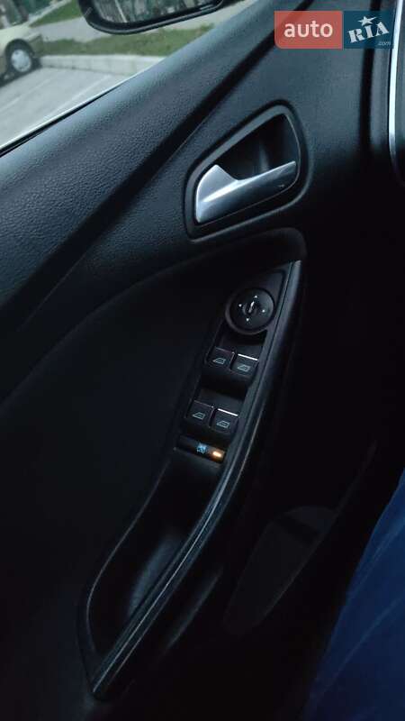 Седан Ford Focus 2011 в Подольске