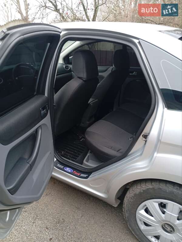 Седан Ford Focus 2008 в Овруче фото 10 Седан Ford Focus 2008 в Овруче