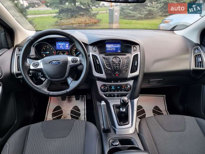 Универсал Ford Focus 2012 в Львове фото 25 Универсал Ford Focus 2012 в Львове