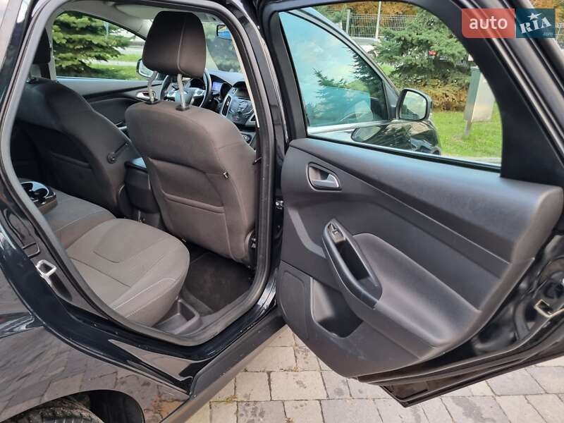 Универсал Ford Focus 2012 в Львове фото 38 Универсал Ford Focus 2012 в Львове